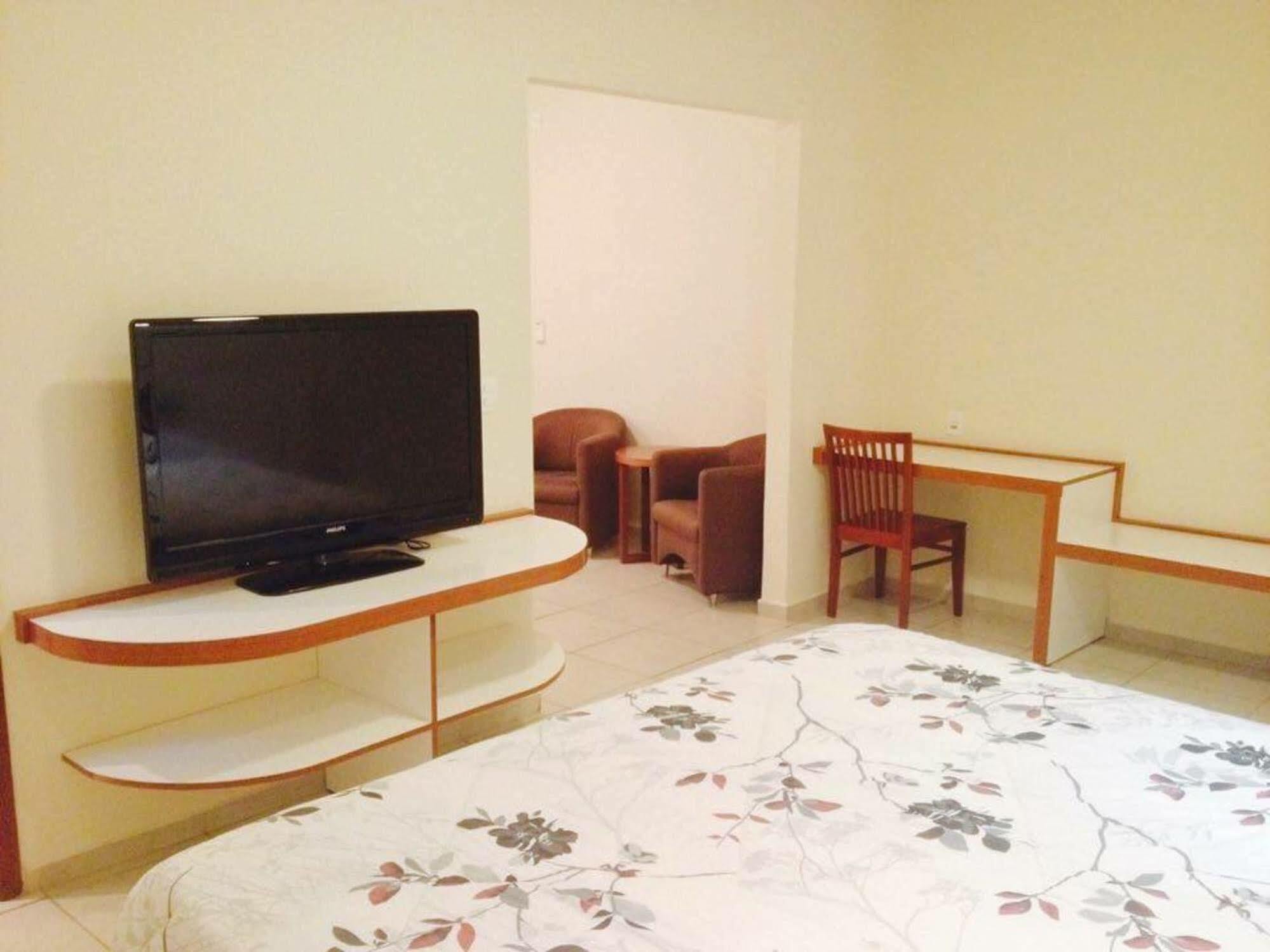 Habitat Hotel Pirassununga Esterno foto